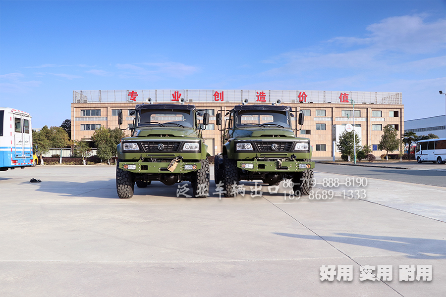 <strong>東風經(jīng)典老款6X6軍車EQ2100/東風六驅(qū)245越野專用車/空氣濾清器的保養(yǎng)與調(diào)整</strong>