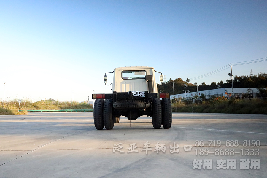 東風(fēng)四驅(qū),尖頭越野卡車,越野卡車底盤, EQ1093底盤,底盤出口,專用車底盤 ,4*4東風(fēng)卡車底盤,EQ1093改裝廠家,底盤廠家