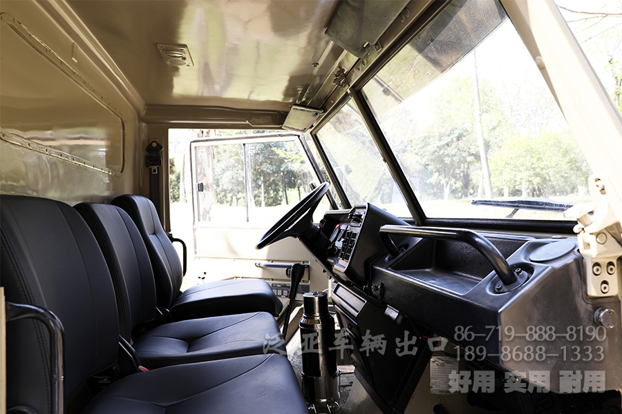 依維柯2046,越野型旅居房車,移動辦公房車,房車定制改裝,戶外辦公車