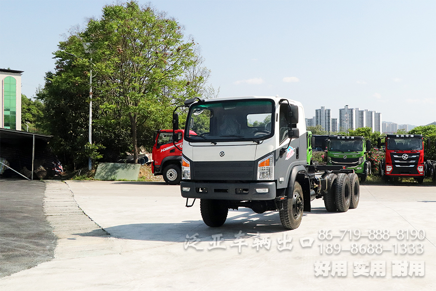 湖北越野專用車官網(wǎng),湖北越野專用車有限公司官網(wǎng),越野卡車定制,東風(fēng)四驅(qū)六驅(qū),東風(fēng)軍車改裝,越野運(yùn)兵車,森林消防車,四驅(qū)六驅(qū)越野車底盤,越野客車,越野卡車,專用車改裝,工廠直銷專用車、輕型越野卡車底盤、六驅(qū)卡車