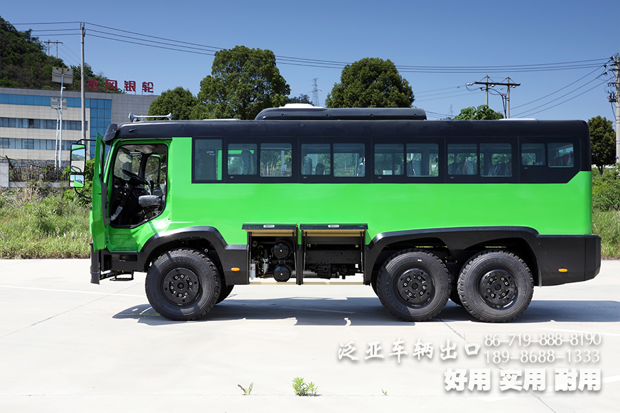 東風6X6客車,210馬力客車,210馬力公交車,,210馬力公交車,25座中巴車,東風8米巴士車,260馬力客車,東風六驅卡車,東風30座客車