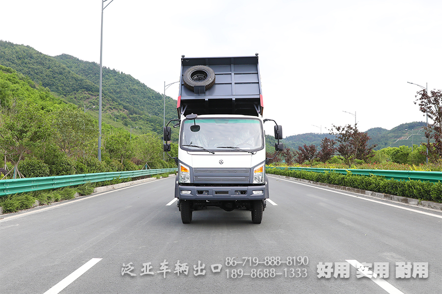 5噸自卸貨車,6*6越野自卸汽車,東風山貓,自卸卡車出口,六驅(qū)輕型卡車,新款自卸