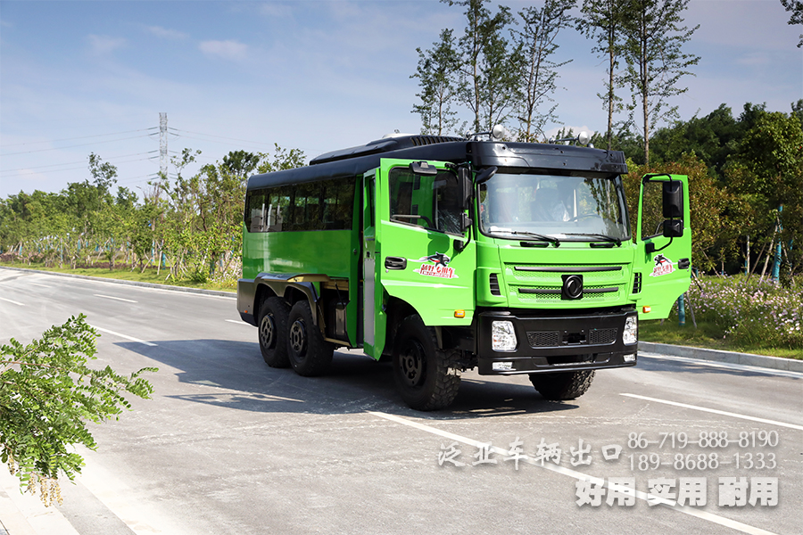 東風6X6客車,260馬力客車,全驅動型越野客車,260馬力公交車,前后橋驅動越野客車,260馬力公交車,28座中巴車,東風8米巴士車,260馬力客車,東風六驅卡車,東風28座客車