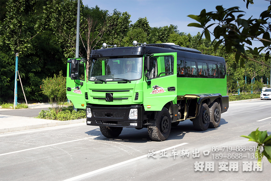 東風6X6客車,260馬力客車,全驅動型越野客車,260馬力公交車,前后橋驅動越野客車,260馬力公交車,28座中巴車,東風8米巴士車,260馬力客車,東風六驅卡車,東風28座客車