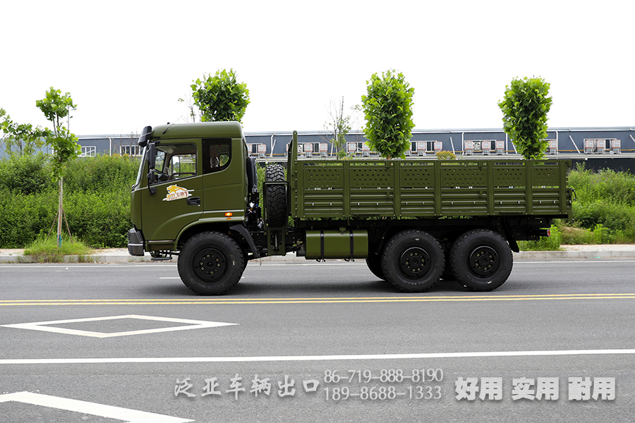 東風(fēng)6×6,越野卡車廠家,專用卡車廠家,升級(jí)款貨車,EQ2102載貨車,東風(fēng)六驅(qū),六驅(qū)EQ2102,190馬力貨車,平頭貨車定制