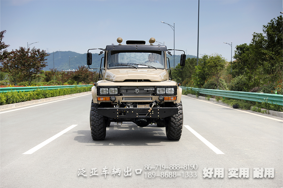 4x4長頭底盤,東風(fēng)240駕駛室,底盤定制,出口底盤,越野專用車底盤,前置絞盤