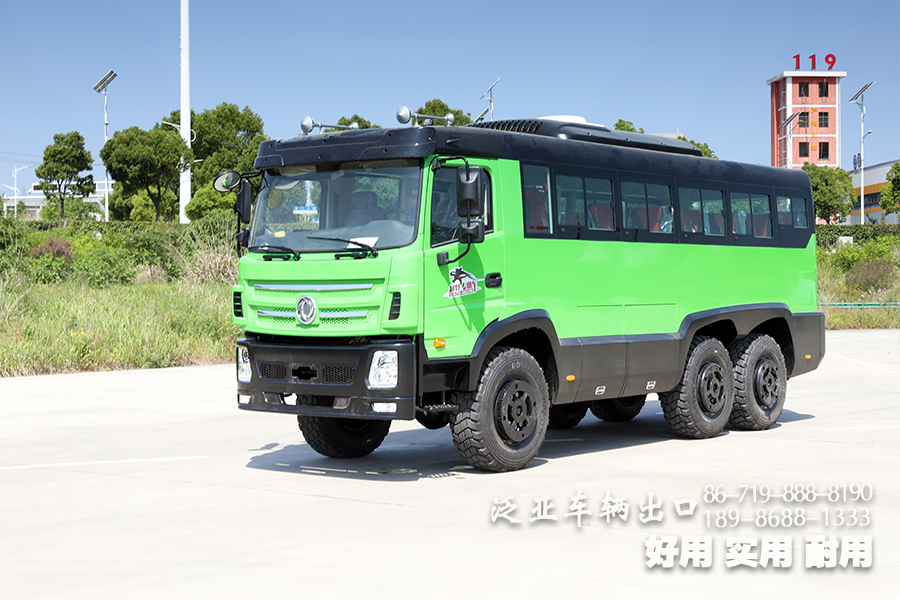 東風(fēng)8米巴士車(chē)_東風(fēng)6X6客車(chē)_210馬力公交車(chē)_25座中巴車(chē)