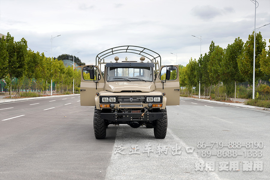 東風(fēng)4x4,東風(fēng)尖頭卡車,東風(fēng)越野卡車,東風(fēng)四驅(qū),EQ240,尖頭駕駛室,東風(fēng)四驅(qū)改裝,定制化卡車出口,全驅(qū)卡車廠家