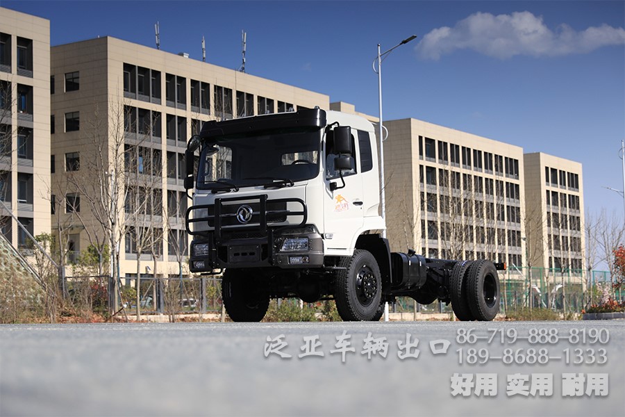 東風平頭4x4_190馬力越野專用車底盤8檔專用車底盤廠家