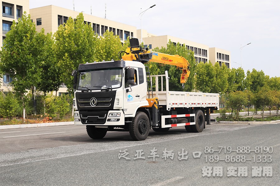 吊車，8噸吊車，隨車起重運輸車，東風吊車，手動10檔隨車起重運輸車