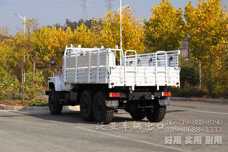 東風(fēng)六驅(qū)，東風(fēng)6x6，EQ2082，底盤出口廠家，越野卡車，EQ240