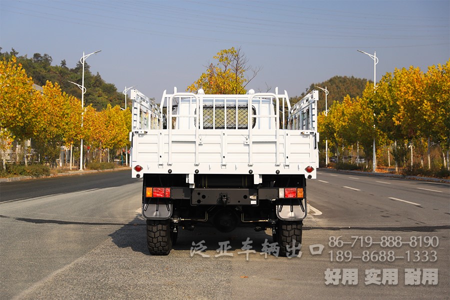 東風(fēng)六驅(qū)，東風(fēng)6x6，EQ2082，底盤出口廠家，越野卡車，EQ240