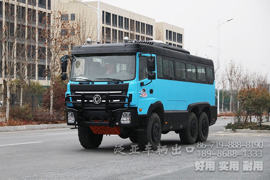 東風(fēng)27座六驅(qū)6x6越野客車中巴車村村通